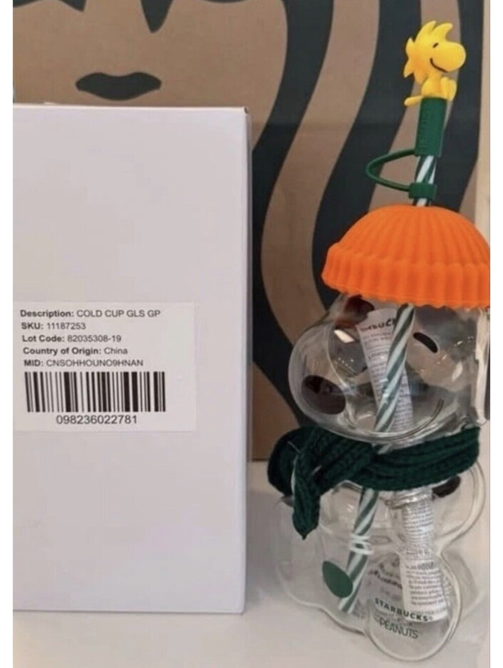 Starbucks Peanuts 2026 Snoopy Glass Cup with Lid Limited Edition New